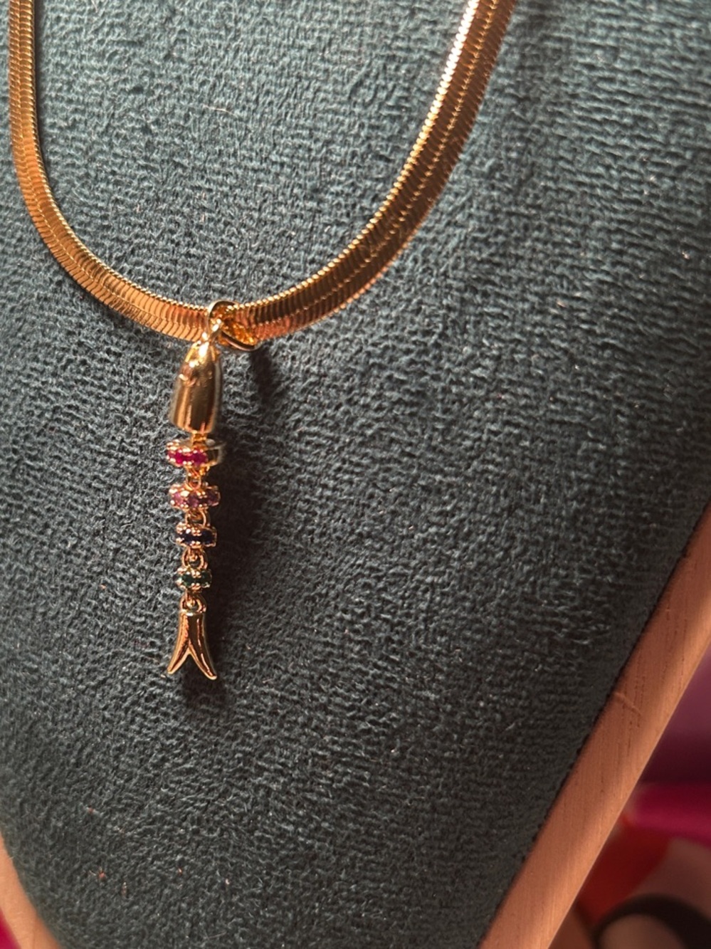 Gold-Tone Fish Pendant Necklace with Multicolored Gem Accents NEW - Picture 3 of 6